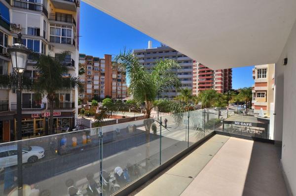 Venta de piso en Piso en Calle República Argentina, Zona Puerto Deportivo, Fuengirola, Fuengirola
 photo 4