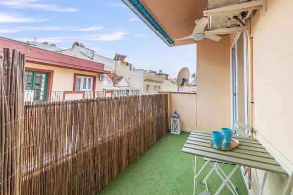 Venta de piso en Piso en Zona Puerto Deportivo, Fuengirola, Fuengirola
thumbnail 1