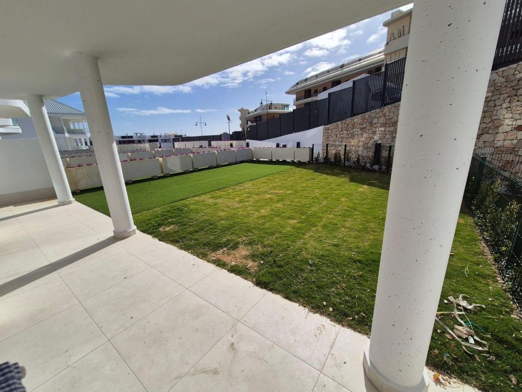 Продажа квартиры на Piso en Las Gaviotas, Fuengirola, Фуэнхирола
photo 3