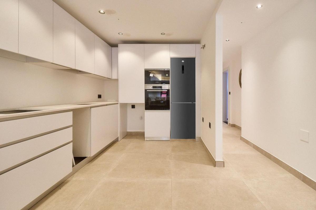 Продажа квартиры на Piso en Centro Ciudad, Fuengirola, Фуэнхирола
photo 4