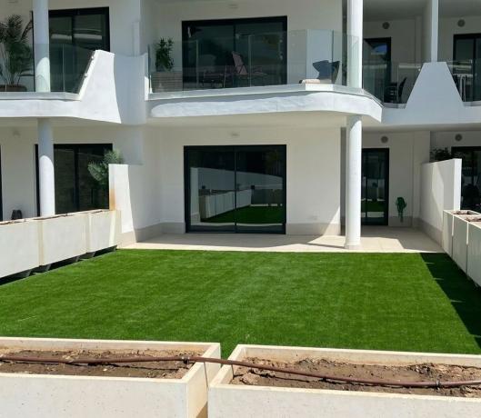 Venta de piso en Piso en Calle Alicia, El Higuerón, Fuengirola, Fuengirola
 photo 2