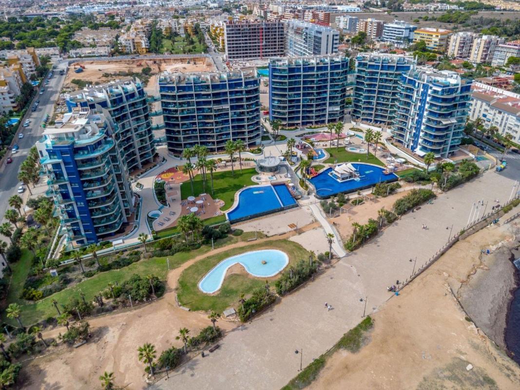 Sprzedaż mieszkania w Piso en Calle Mar Llana, Punta Prima, Torrevieja, Torrevieja
photo 4