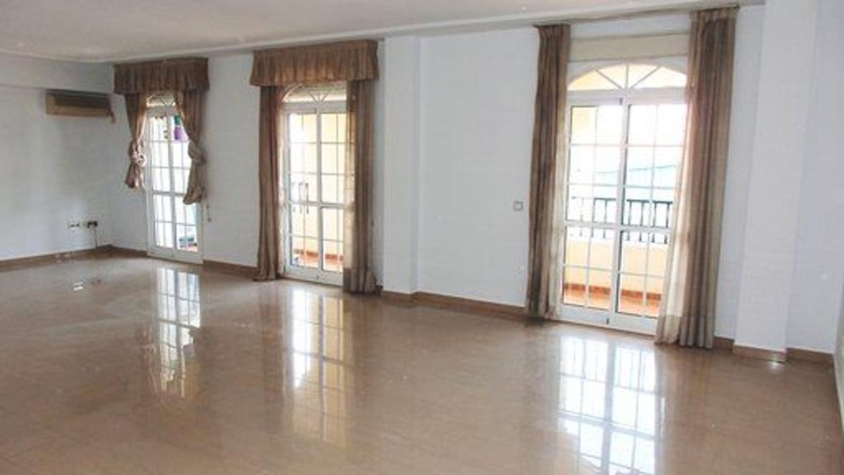 Venta de piso en Piso en Av Finlandia, Los Pacos, Fuengirola, Fuengirola
photo 2