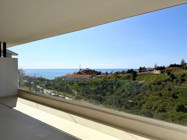Venta de piso en Piso en El Higuerón, Fuengirola, Fuengirola
 photo 1