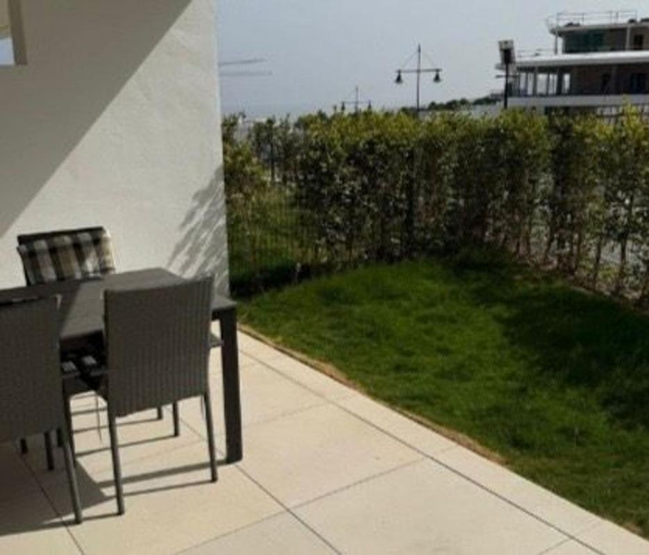 Venta de piso en Piso en Avenida 8 de Marzo, 2, El Higuerón, Fuengirola, Fuengirola
photo 1