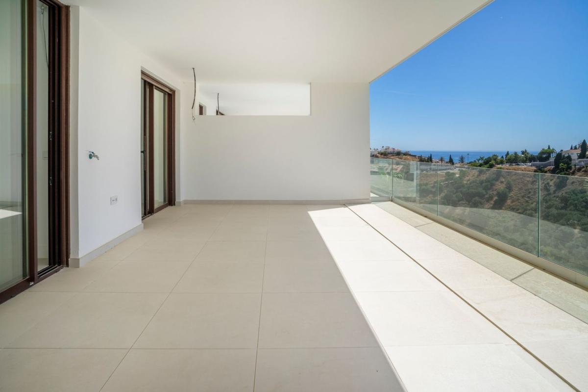 Продажа квартиры на Piso en Avenida Fuengirola, El Higuerón, Fuengirola, Фуэнхирола
photo 4