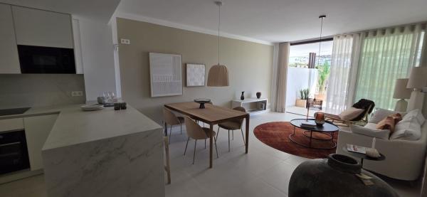 Venta de piso en Piso en Avenida Fuengirola s/n, El Higuerón, Fuengirola, Fuengirola
thumbnail 1