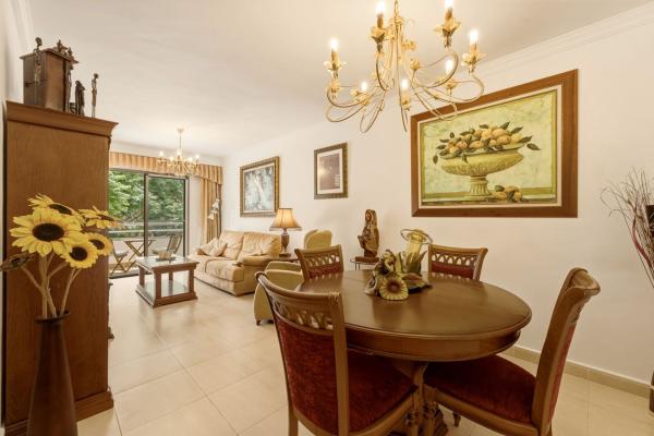Venta de piso en Piso en Avenida Ramón y Cajal, 5, Zona Puerto Deportivo, Fuengirola, Fuengirola
 photo 4