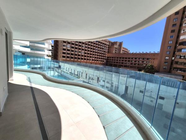 Venta de piso en Piso en Calle Colón, 6, Zona Puerto Deportivo, Fuengirola, Fuengirola
thumbnail 1