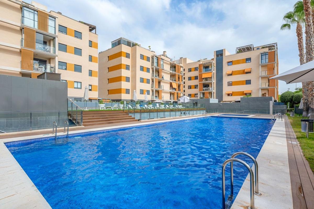 Venta de piso en Piso en Calle Alcalde Josep Poveda Verdú, 3, Playa Muchavista, El Campello, El Campello
photo 2