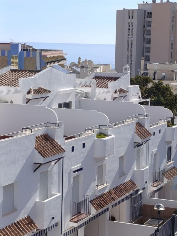 Продажа таунхауса в Chalet adosado en Calle Eugenia de Montijo, Torreblanca del Sol, Fuengirola , Фуэнхирола photo 3