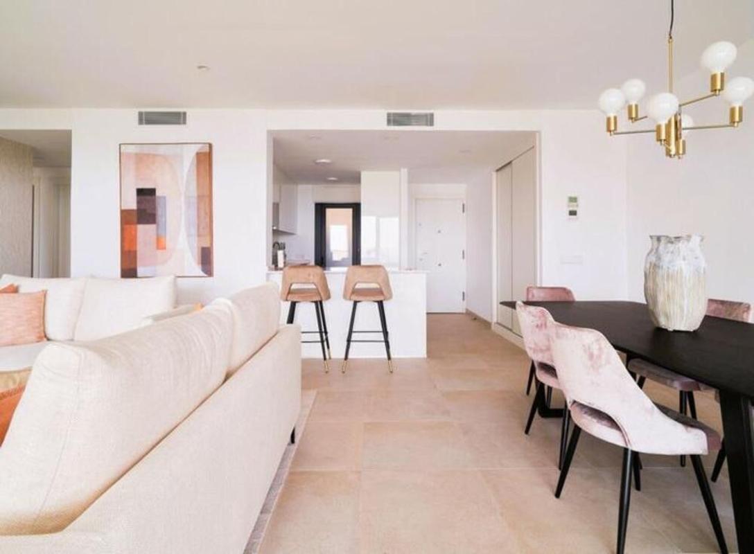Penthouse sale in Ático en Calle Leticia, El Higuerón, Fuengirola, Fuengirola photo 5