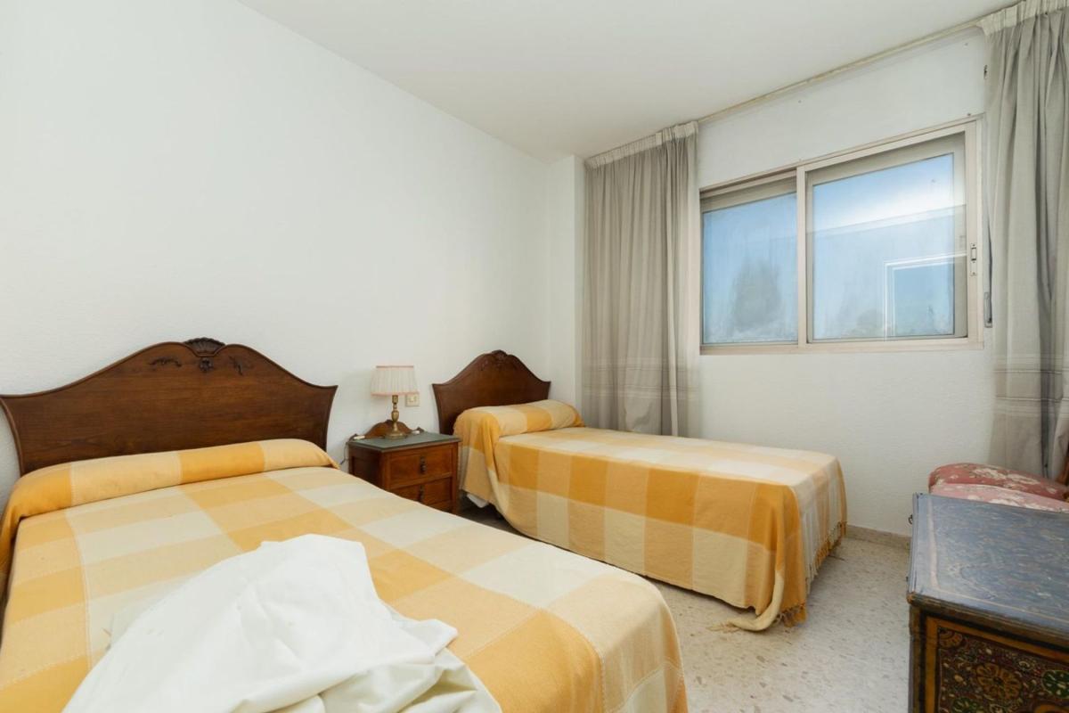 Sprzedaż mieszkania w Piso en Avenida Santa Amalia, Zona Sohail, Fuengirola, Fuengirola
photo 5
