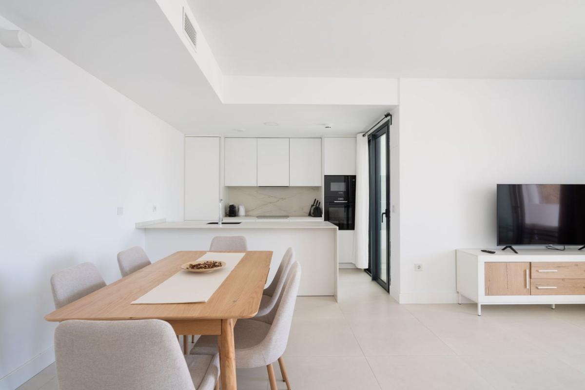 Venta de piso en Piso en Avenida Fuengirola, 10, El Higuerón, Fuengirola, Fuengirola
photo 3