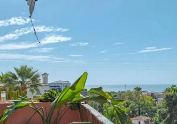 Venta de piso en Piso en Calle del Ficus, Torreblanca del Sol, Fuengirola, Fuengirola
thumbnail 1