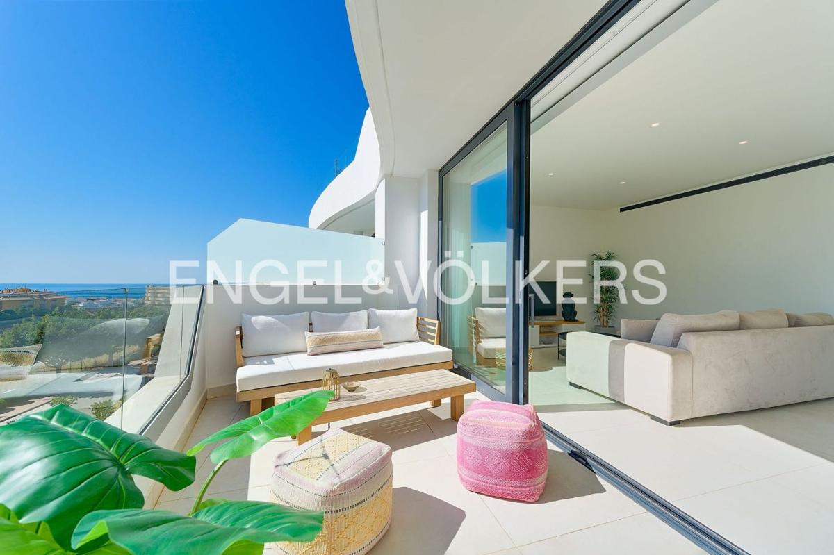 Venta de piso en Piso en Avenida 8 de Marzo, El Higuerón, Fuengirola, Fuengirola
photo 2