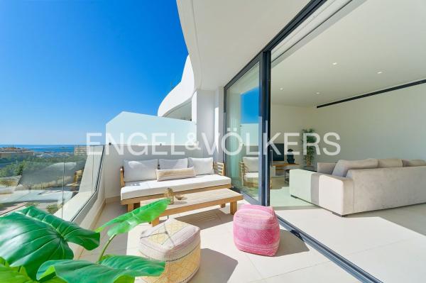 Venta de piso en Piso en Avenida 8 de Marzo, El Higuerón, Fuengirola, Fuengirola
thumbnail 1