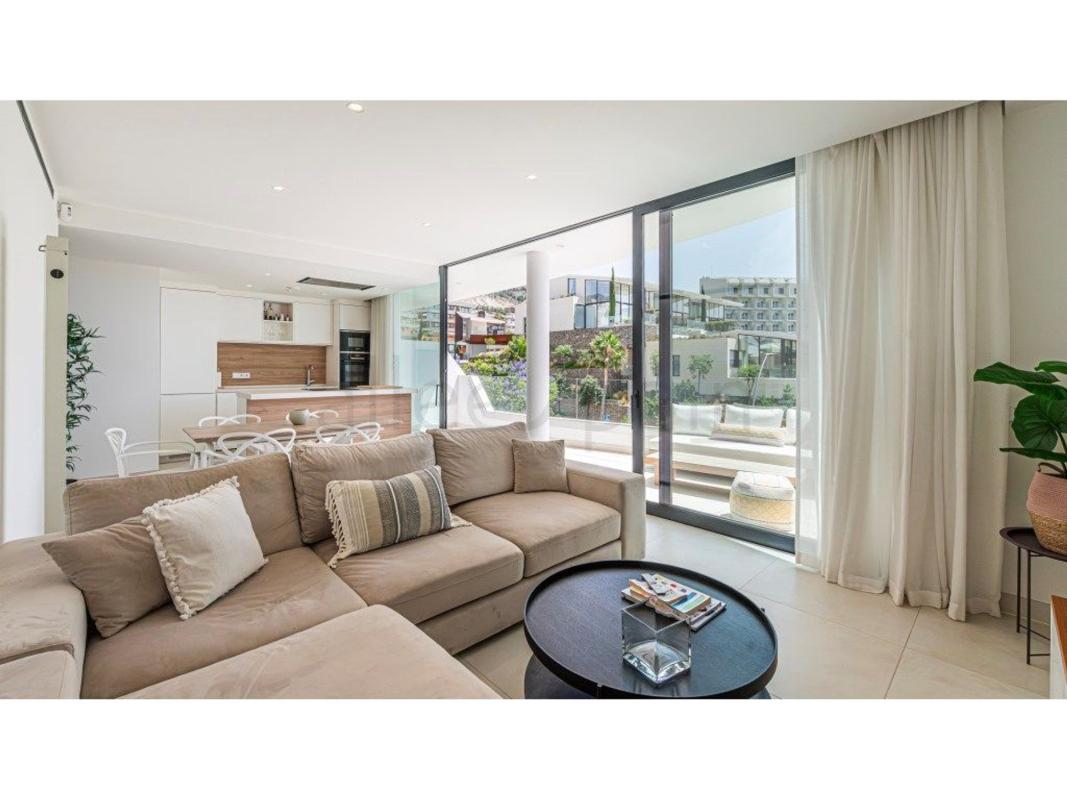 Venta de piso en Piso en Avenida Fuengirola, 8, El Higuerón, Fuengirola, Fuengirola
photo 3