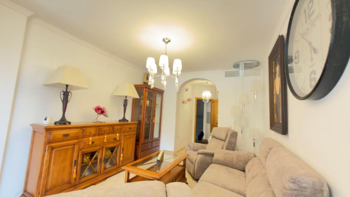 Venta de piso en Piso en Calle los Mirlos, Torreblanca del Sol, Fuengirola, Fuengirola
photo 3