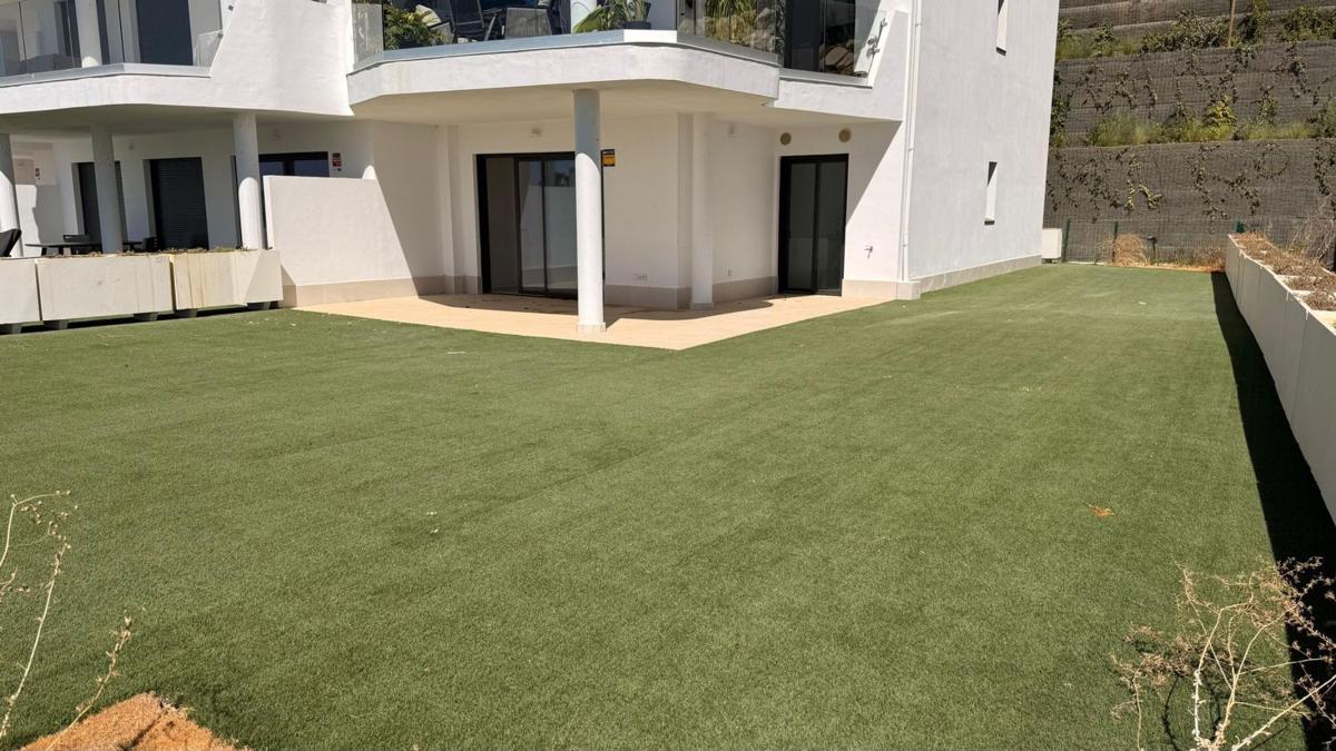 Sale of apartment in Piso en Calle Golondrinas, 63 p, El Higuerón, Fuengirola, Fuengirola
photo 3