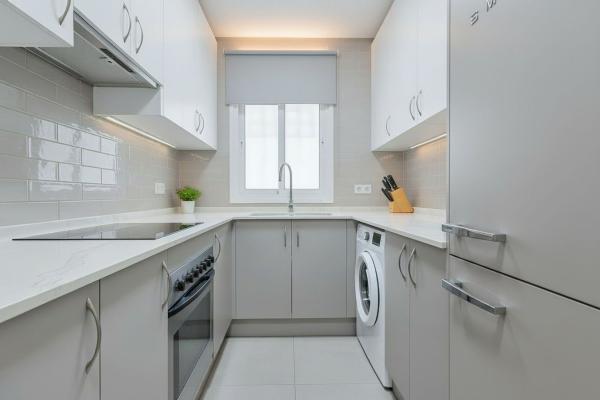 Chalet independiente en venta en Casa o chalet en Zona Puerto Deportivo, Fuengirola, Fuengirola
 photo 3