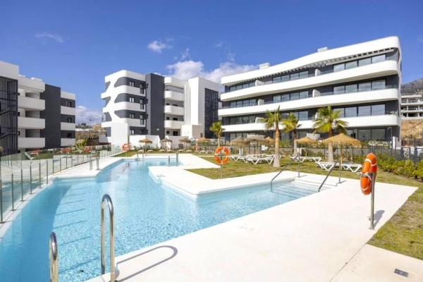 Venta de piso en Piso en Alicia, El Higuerón, Fuengirola, Fuengirola
thumbnail 1