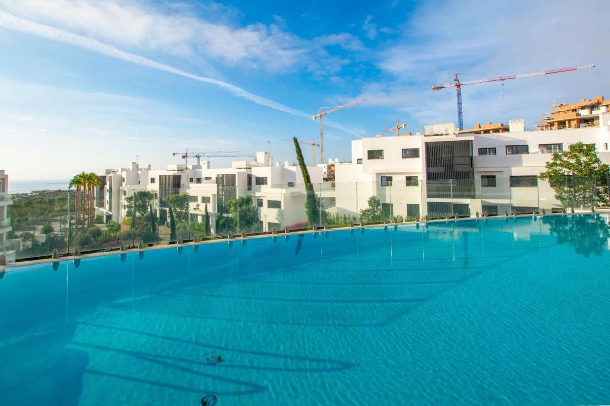 Venta de piso en Piso en El Higuerón, Fuengirola, Fuengirola
 photo 4