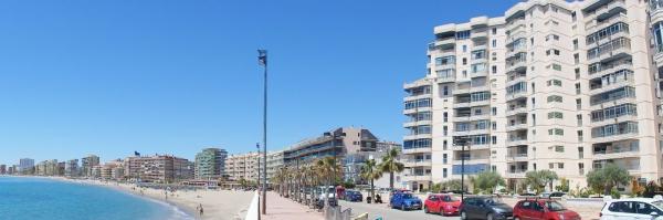 Venta de piso en Piso en Paseo Marítimo Rey de España, Las Gaviotas, Fuengirola, Fuengirola
photo 1