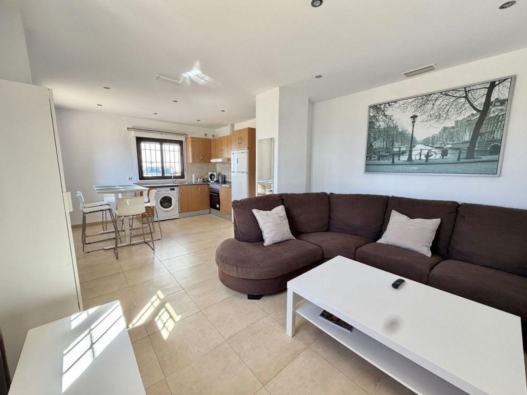 Venta de piso en Piso en Paseo Marítimo Rey de España, 124, Las Gaviotas, Fuengirola, Fuengirola
photo 2