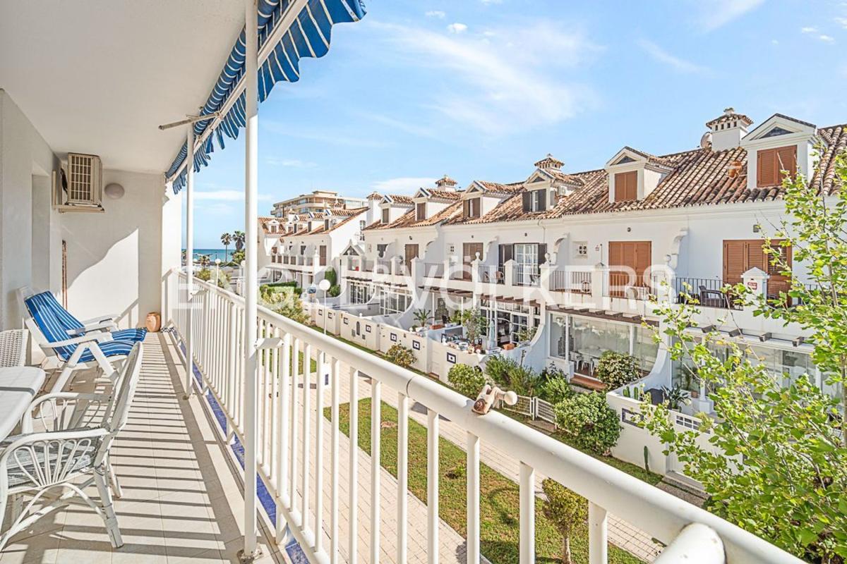 Venta de piso en Piso en Calle Churruca, Zona Sohail, Fuengirola, Fuengirola
photo 1