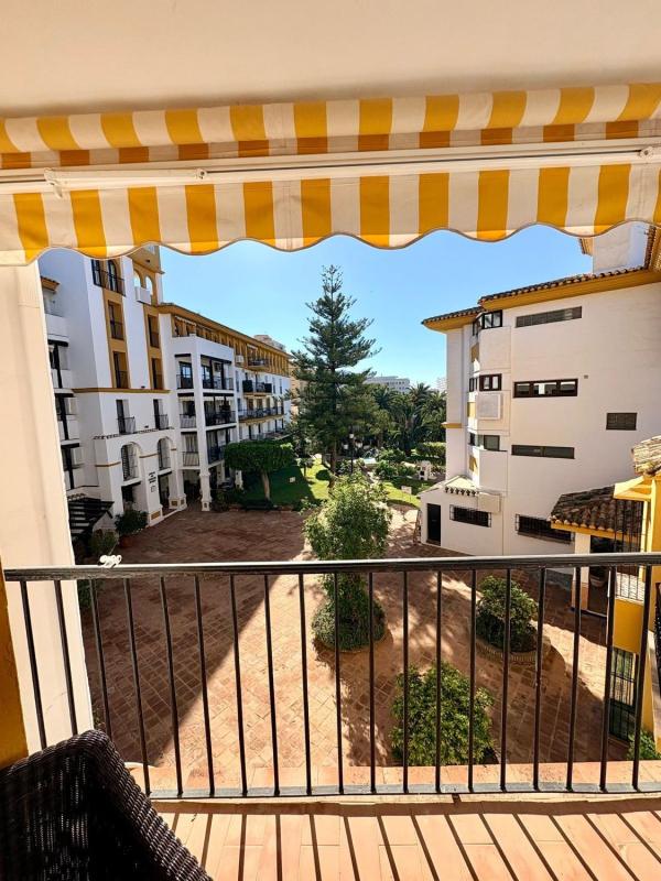 Sprzedaż mieszkania w Piso en Paseo Jesús Santos Rein s/n, Zona Puerto Deportivo, Fuengirola, Fuengirola
photo 5