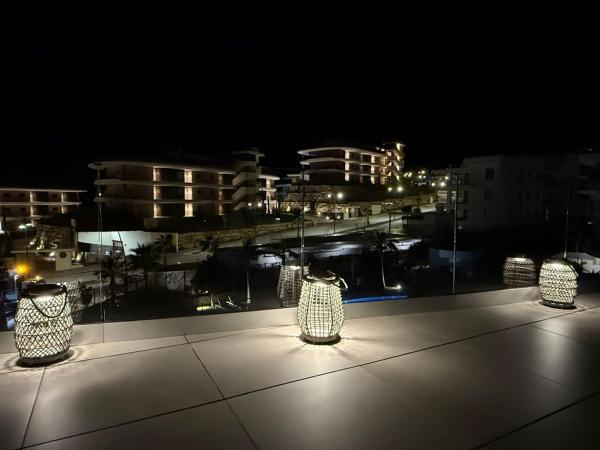 Venta de piso en Piso en Calle Paula, 1, El Higuerón, Fuengirola, Fuengirola
thumbnail 1