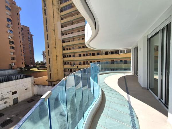 Venta de piso en Piso en Calle Colón, 6, Zona Puerto Deportivo, Fuengirola, Fuengirola
thumbnail 2