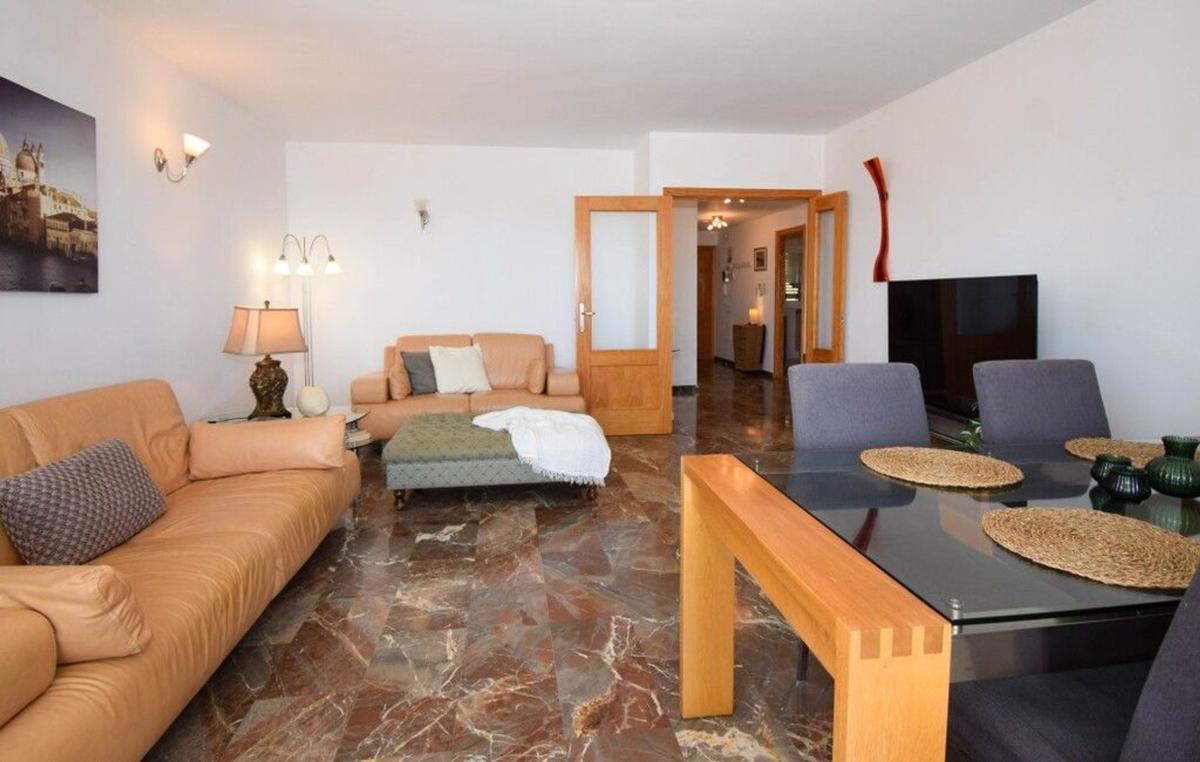 Venta de piso en Piso en Calle Sierra de Cazorla, 3, Las Gaviotas, Fuengirola, Fuengirola
photo 5