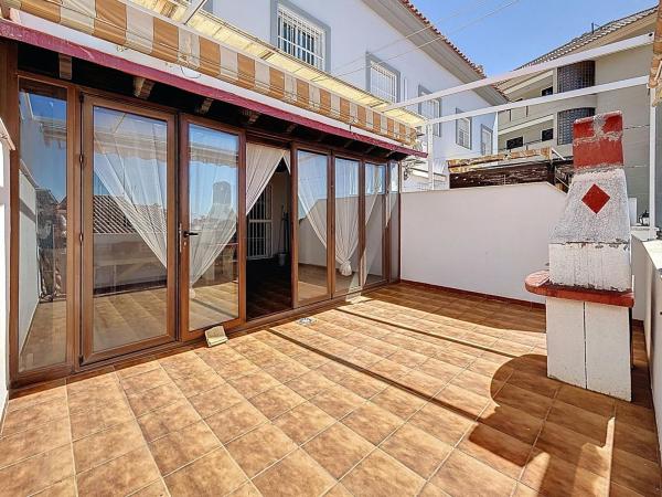Chalet adosado en Calle Federico García Lorca, Los Pacos, Fuengirola photo 2