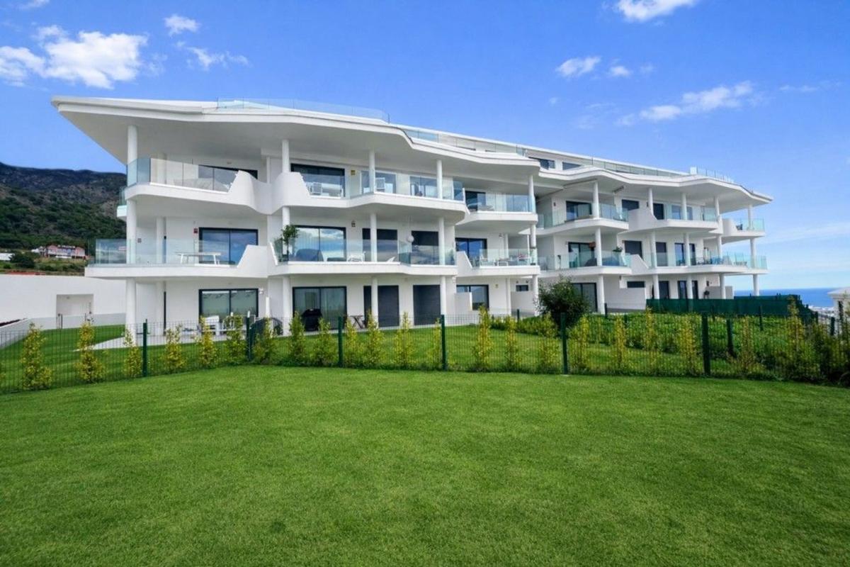 Продажа квартиры на Piso en El Higuerón, Fuengirola, Фуэнхирола
photo 2