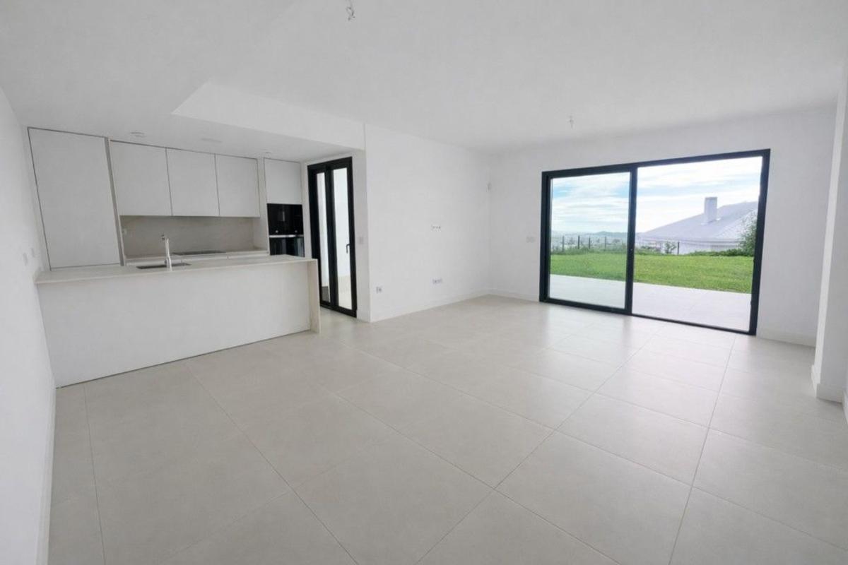 Продажа квартиры на Piso en El Higuerón, Fuengirola, Фуэнхирола
photo 4