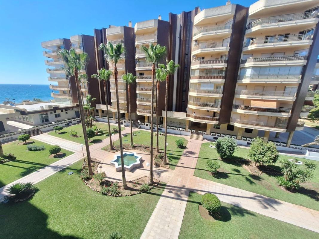 Sprzedaż mieszkania w Piso en Maritimo Rey De España, Zona Sohail, Fuengirola, Fuengirola
photo 2