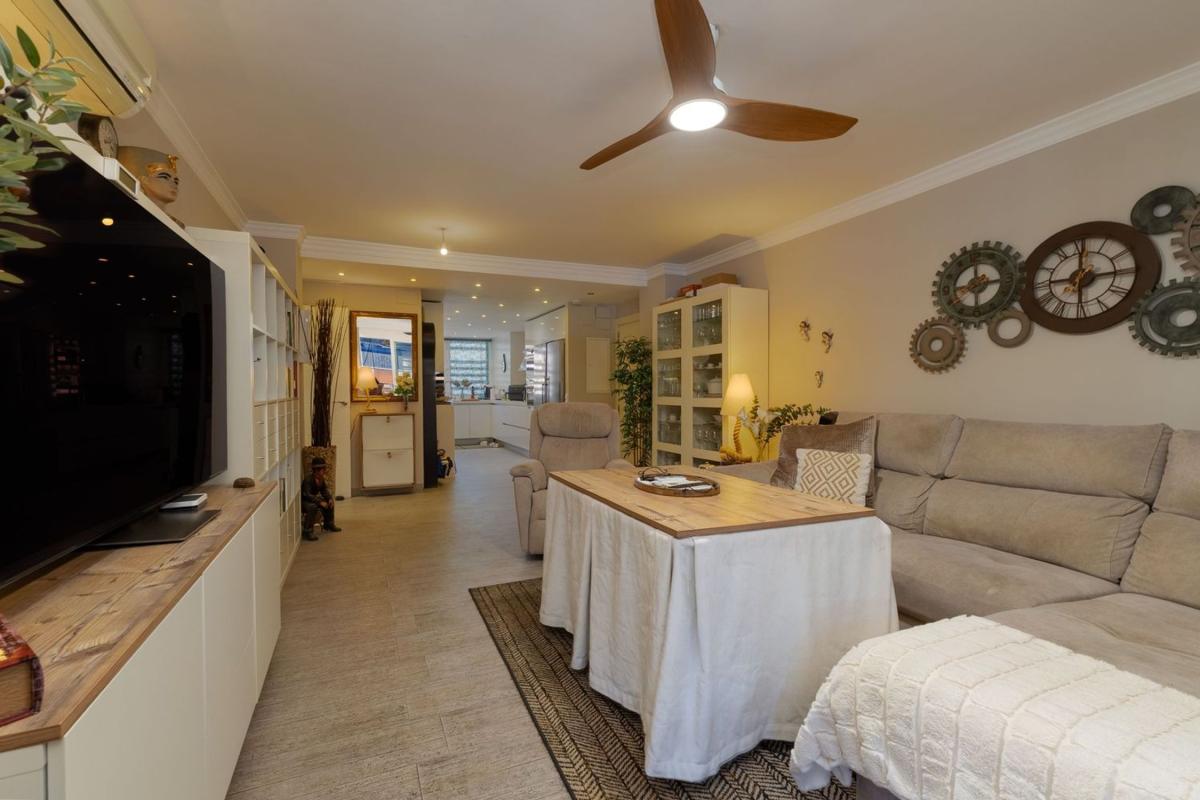 Продажа квартиры на Piso en Zona Sohail, Fuengirola, Фуэнхирола
photo 3