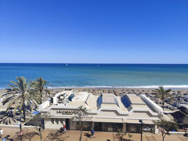Продажа квартиры на Piso en Paseo Marítimo Rey de España, Zona Puerto Deportivo, Fuengirola, Фуэнхирола
photo 1