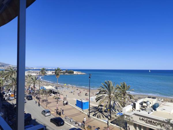 Продажа квартиры на Piso en Paseo Marítimo Rey de España, Zona Puerto Deportivo, Fuengirola, Фуэнхирола
thumbnail 1
