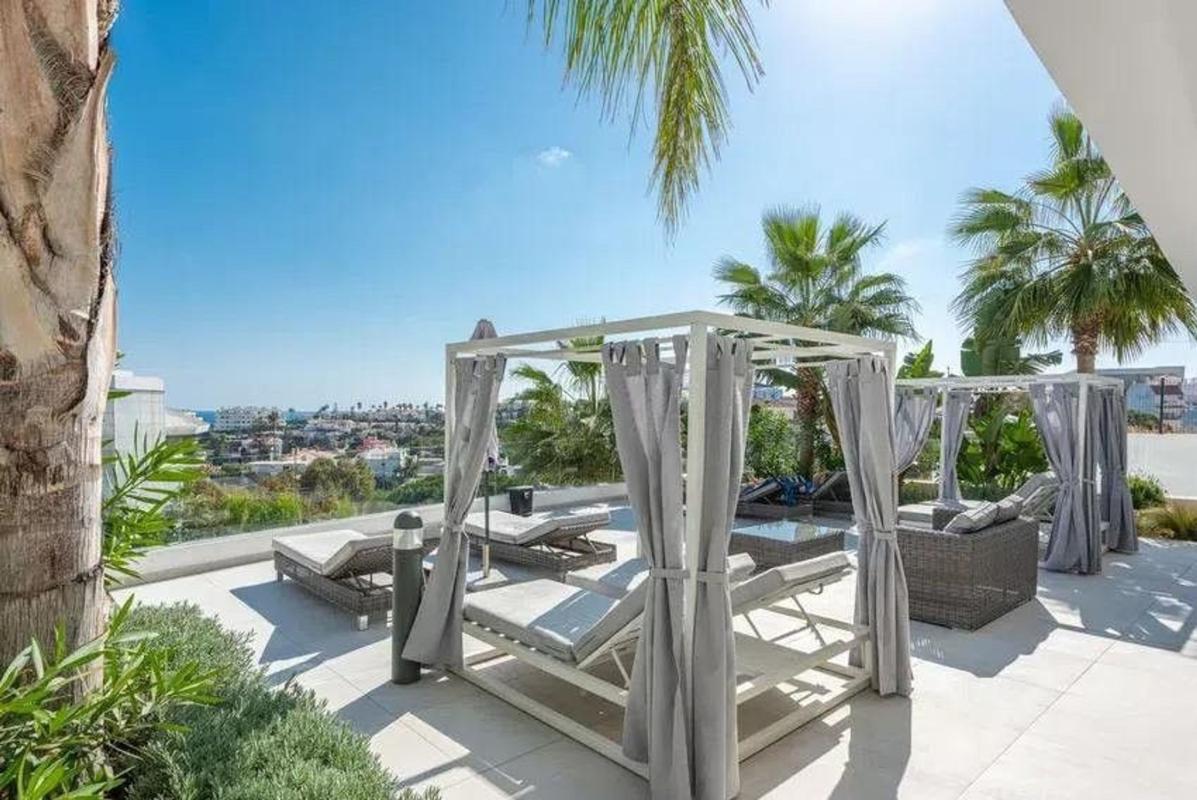 Venta de piso en Piso en Calle San Pancracio, 16, Zona Sohail, Fuengirola, Fuengirola
photo 1