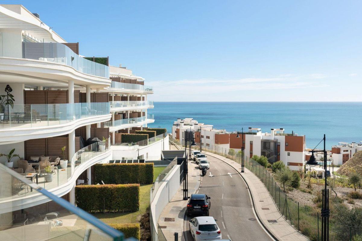 Venta de piso en Piso en Calle Anita Delgado, Las Gaviotas, Fuengirola, Fuengirola
photo 1