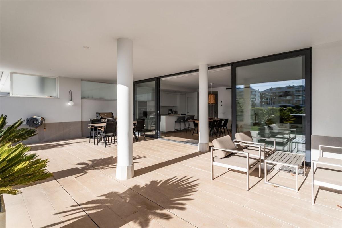 Продажа квартиры на Piso en Avenida 8 de Marzo, El Higuerón, Fuengirola, Фуэнхирола
photo 5
