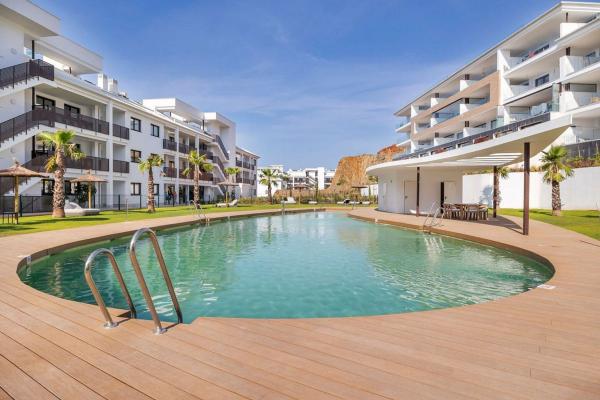 Продажа квартиры на Piso en Avenida Fuengirola s/n, El Higuerón, Fuengirola, Фуэнхирола
photo 1