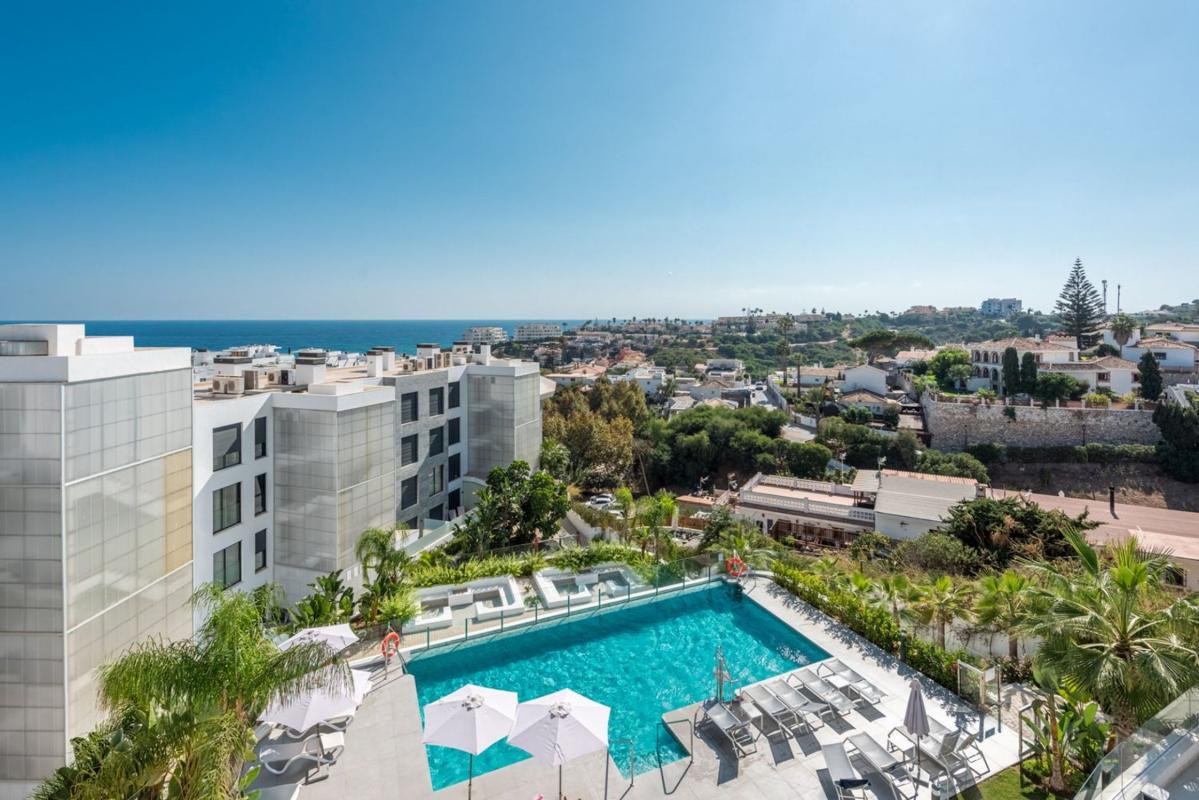 Sprzedaż mieszkania w Piso en Zona Sohail, Fuengirola, Fuengirola
photo 1
