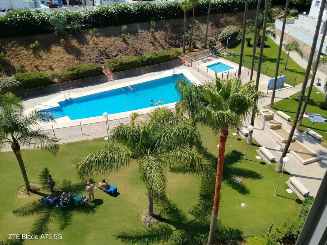 Sprzedaż mieszkania w Piso en Zona Sohail, Fuengirola, Fuengirola
photo 1
