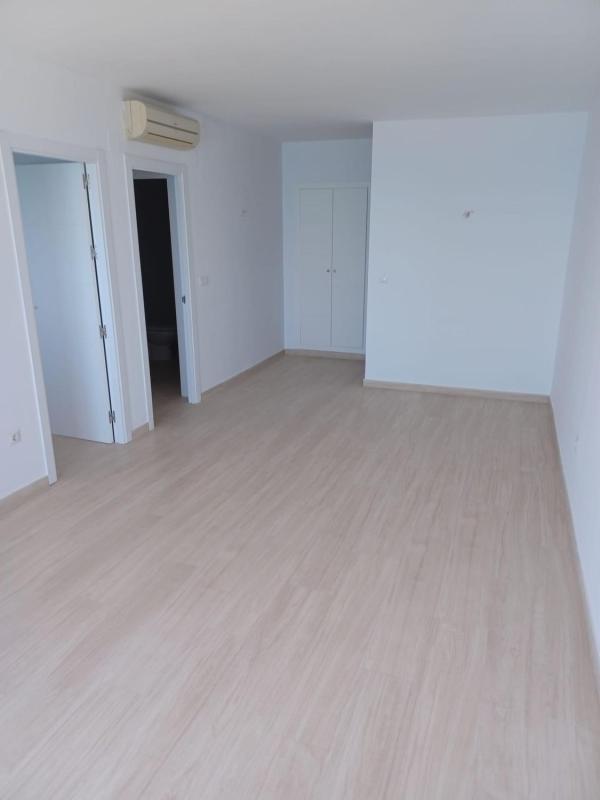 Venta de piso en Piso en Paseo Marítimo Rey de España, 106, Las Gaviotas, Fuengirola, Fuengirola
photo 3