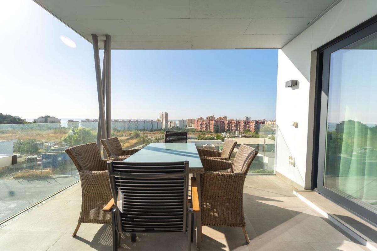 Sprzedaż mieszkania w Piso en Los Pacos, Fuengirola, Fuengirola
photo 2
