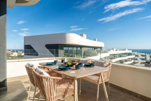 Penthouse for sale at  Ático en Calle Alicia, 4, El Higuerón, Fuengirola, Fuengirola photo 3